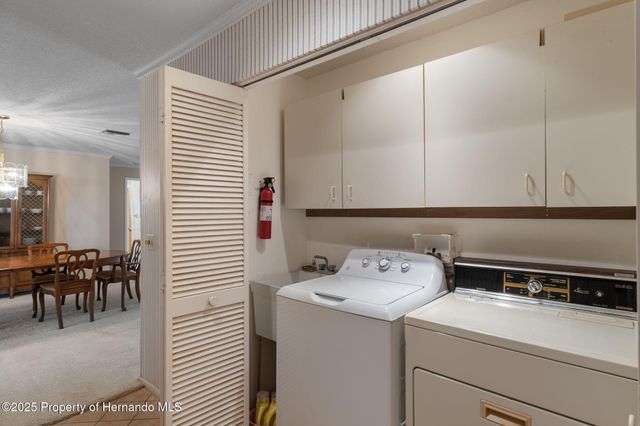 2221 Timber Lodge Lane, Spring Hill, FL 34606