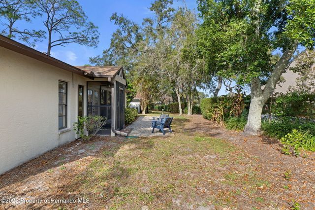 2221 Timber Lodge Lane, Spring Hill, FL 34606