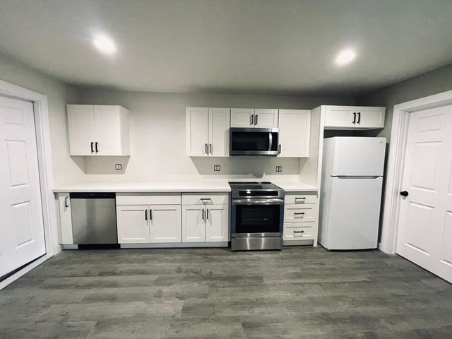 614 Kupulau Pl, Kihei, HI 96753