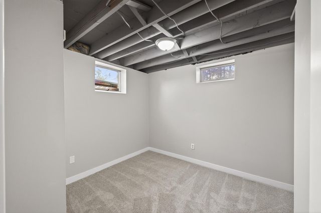 1615 169th Avenue NE, Andover, MN 55304