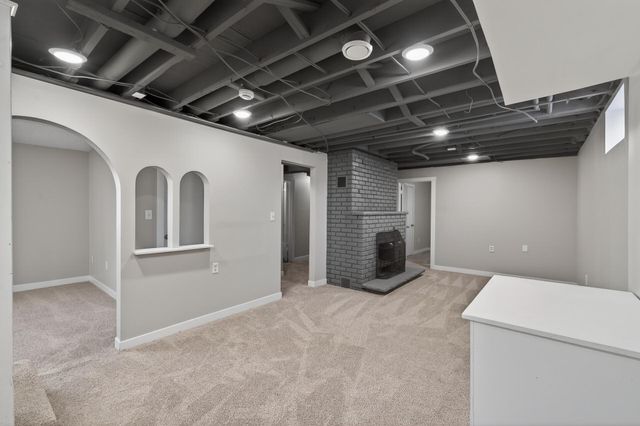 1615 169th Avenue NE, Andover, MN 55304