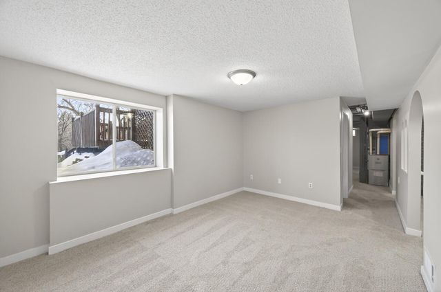 1615 169th Avenue NE, Andover, MN 55304