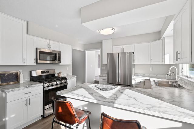 1615 169th Avenue NE, Andover, MN 55304