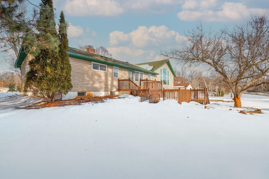 1615 169th Avenue NE, Andover, MN 55304