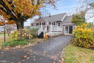 420 FAIRVIEW AVE, North Wales, PA 19454