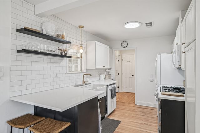 8914 Diceman Drive, Dallas, TX 75218