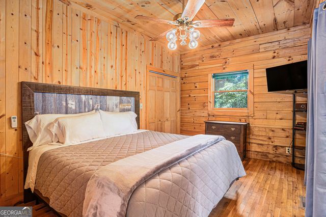 9139 Old 441 S, Lakemont, GA 30552