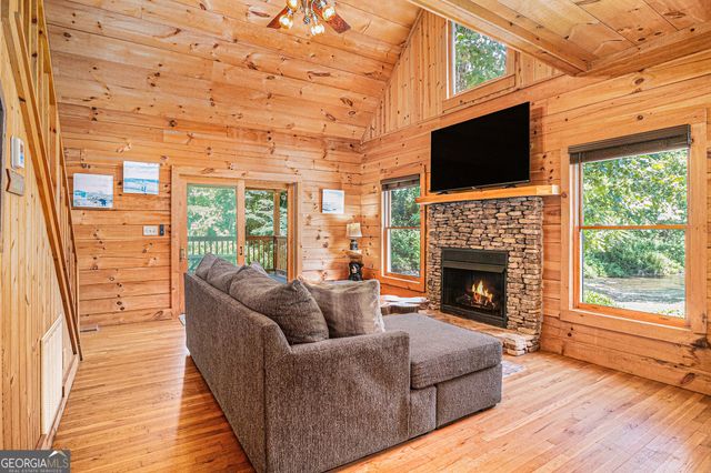 9139 Old 441 S, Lakemont, GA 30552