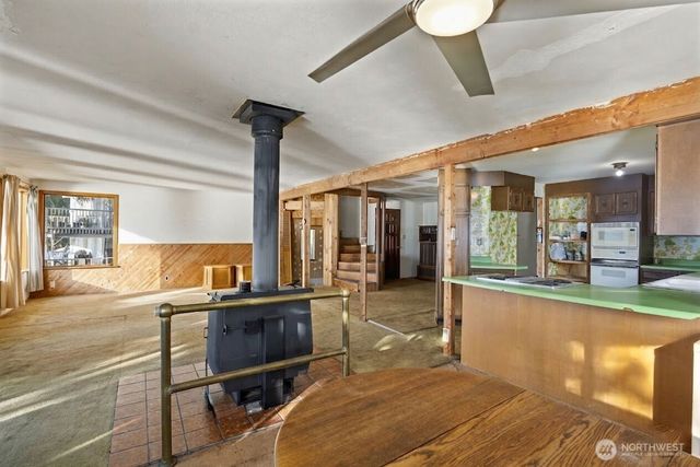 820 E Burgundy Road, Shelton, WA 98584