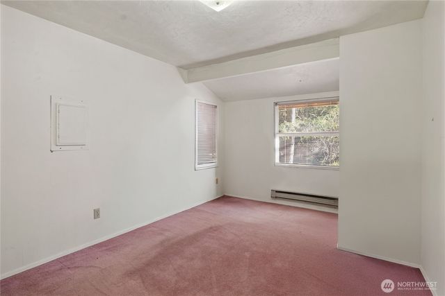 820 E Burgundy Road, Shelton, WA 98584