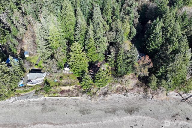 820 E Burgundy Road, Shelton, WA 98584