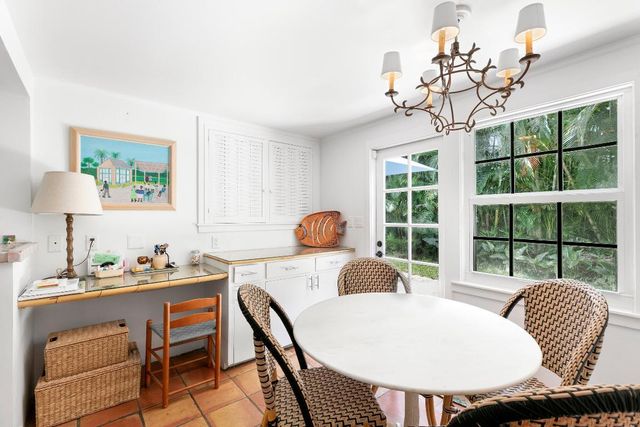 285 Orange Grove Road, Palm Beach, FL 33480