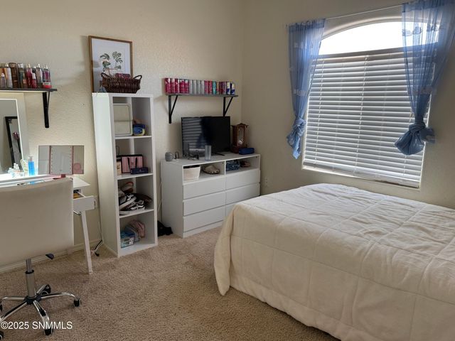 3745 Piedras Negras Drive, Las Cruces, NM 88012