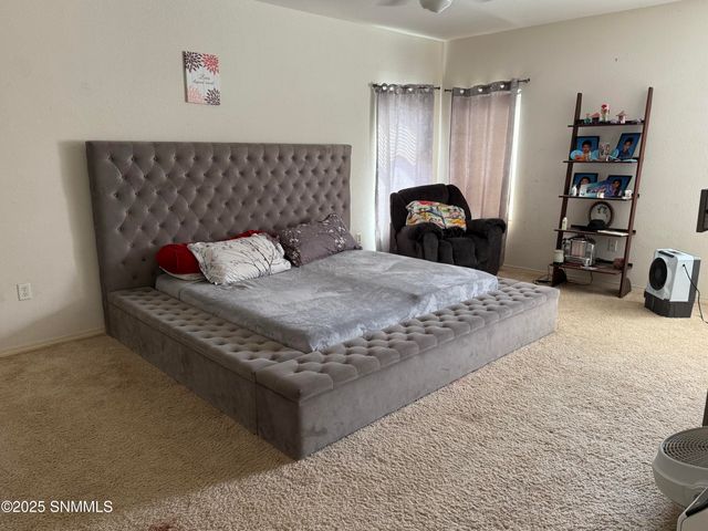 3745 Piedras Negras Drive, Las Cruces, NM 88012