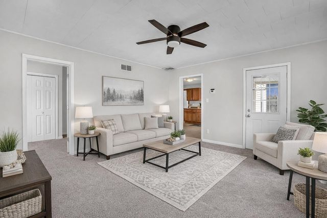 105 E Bates Street, Hebron, IN 46341