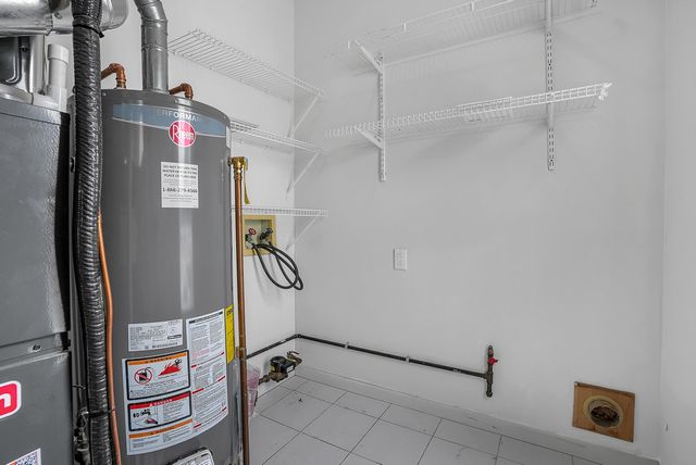 105 E Bates Street, Hebron, IN 46341