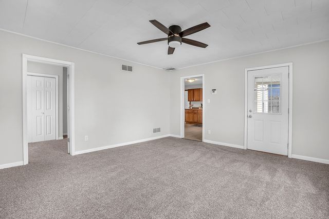 105 E Bates Street, Hebron, IN 46341