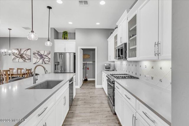 61288 E Flint Drive, Oracle, AZ 85623