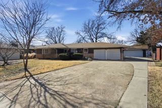341 N Whitfield St, Wichita, KS 67206