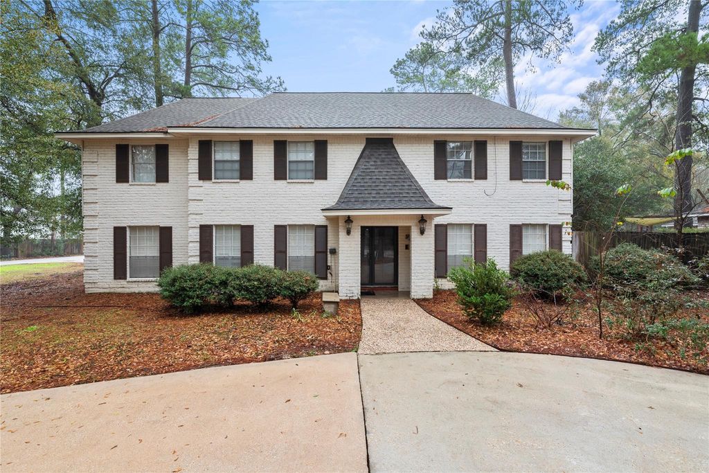 17814 Theiss Mail Route Road, Spring, TX 77379