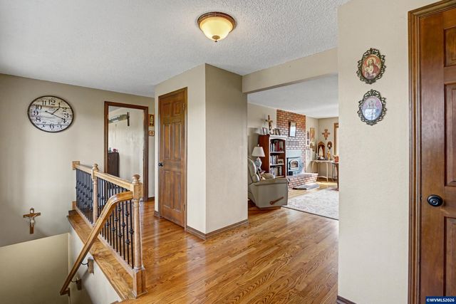 15785 Coon Hollow Rd SE, Stayton, OR 97383