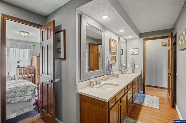 15785 Coon Hollow Rd SE, Stayton, OR 97383