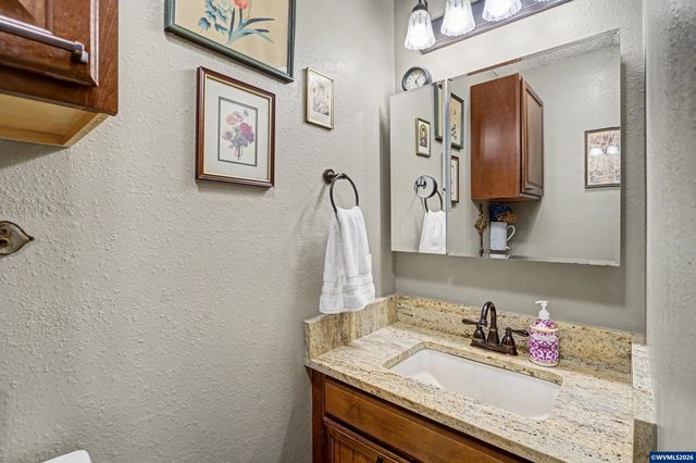 15785 Coon Hollow Rd SE, Stayton, OR 97383