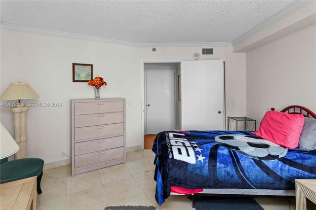 3400 NE 192nd Street 1911, Aventura, FL 33180