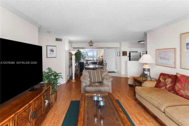 3400 NE 192nd Street 1911, Aventura, FL 33180