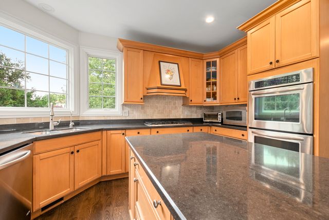 10903 Somer Lane, Orland Park, IL 60467