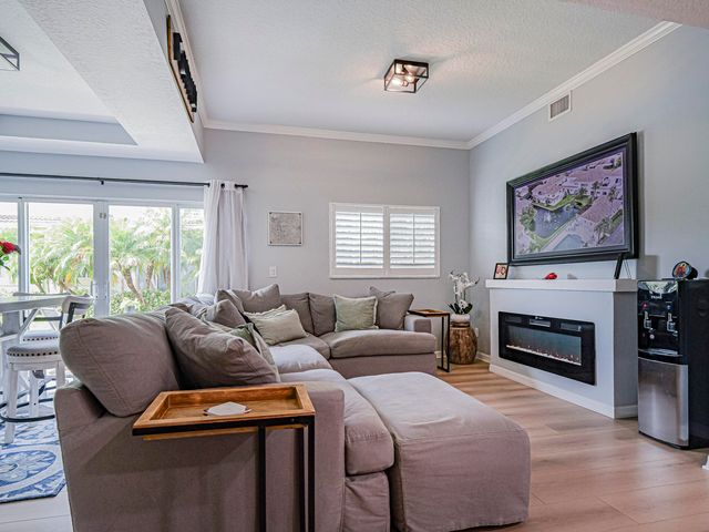 524 7th Square, Vero Beach, FL 32962
