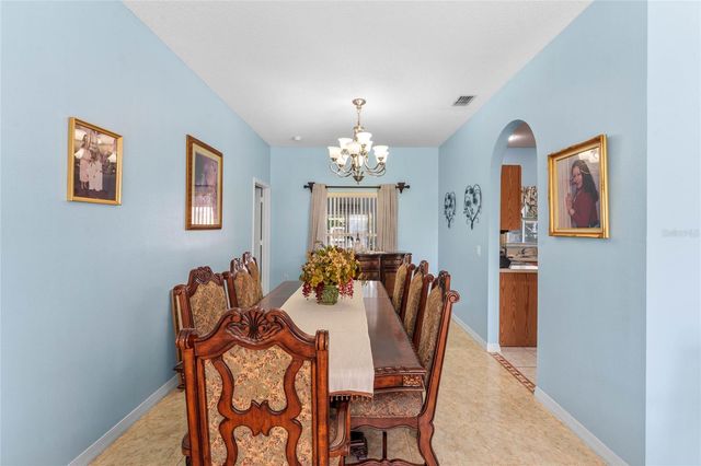 323 ALEGRIANO COURT, Kissimmee, FL 34758