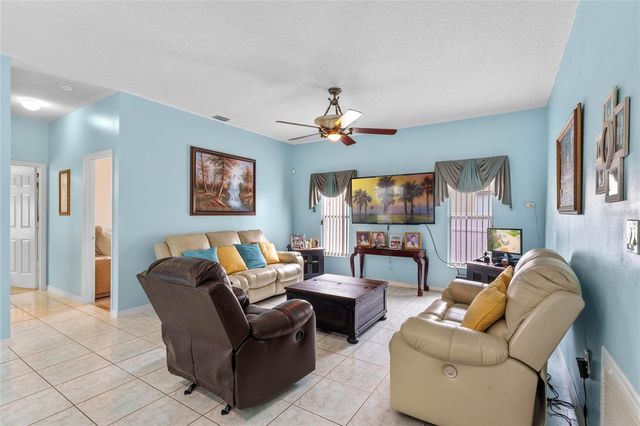 323 ALEGRIANO COURT, Kissimmee, FL 34758