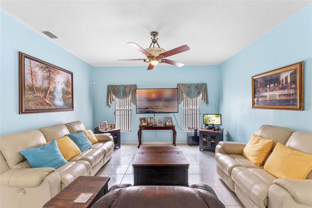 323 ALEGRIANO COURT, Kissimmee, FL 34758