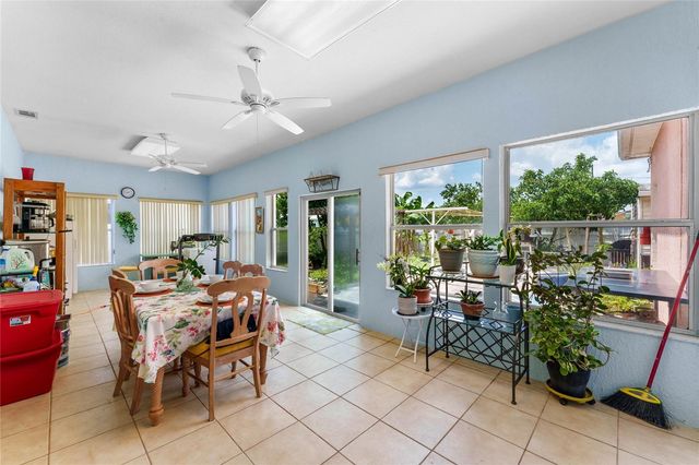 323 ALEGRIANO COURT, Kissimmee, FL 34758