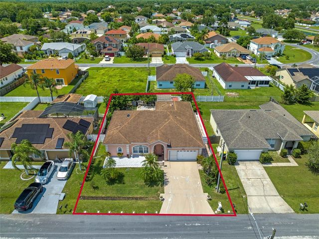 323 ALEGRIANO COURT, Kissimmee, FL 34758
