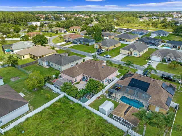 323 ALEGRIANO COURT, Kissimmee, FL 34758