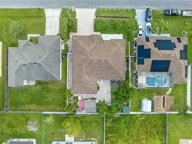 323 ALEGRIANO COURT, Kissimmee, FL 34758