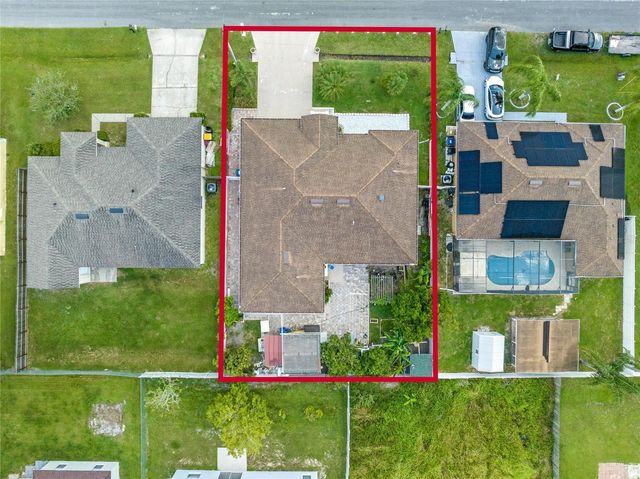 323 ALEGRIANO COURT, Kissimmee, FL 34758