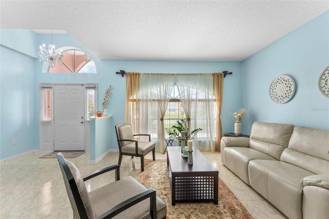 323 ALEGRIANO COURT, Kissimmee, FL 34758