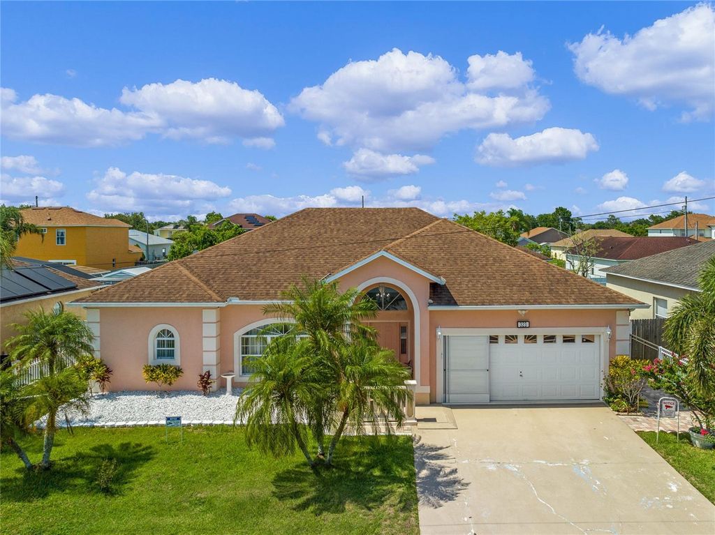 323 ALEGRIANO COURT, Kissimmee, FL 34758