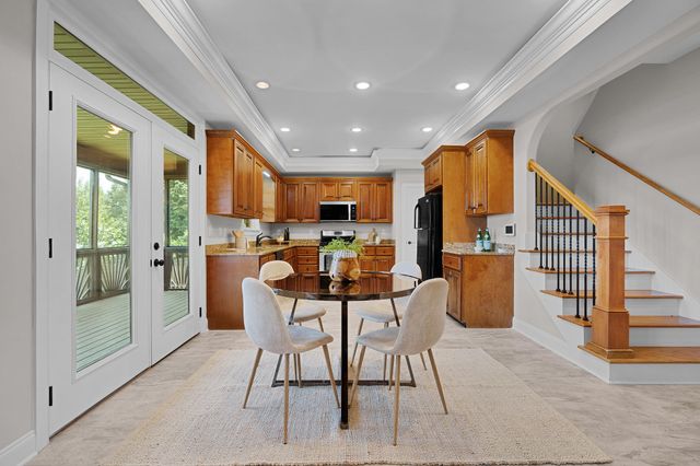8155 Burgundy Circle, Chattanooga, TN 37421