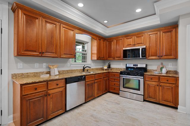 8155 Burgundy Circle, Chattanooga, TN 37421