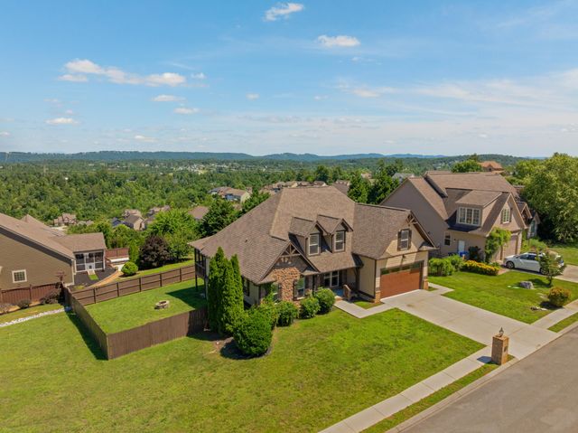 8155 Burgundy Circle, Chattanooga, TN 37421