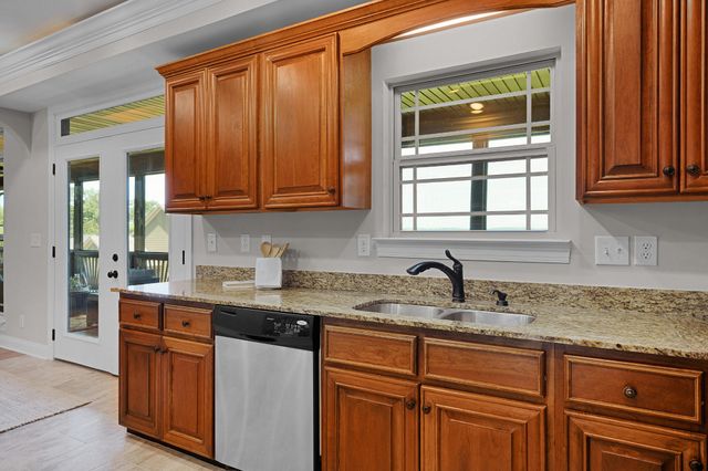 8155 Burgundy Circle, Chattanooga, TN 37421