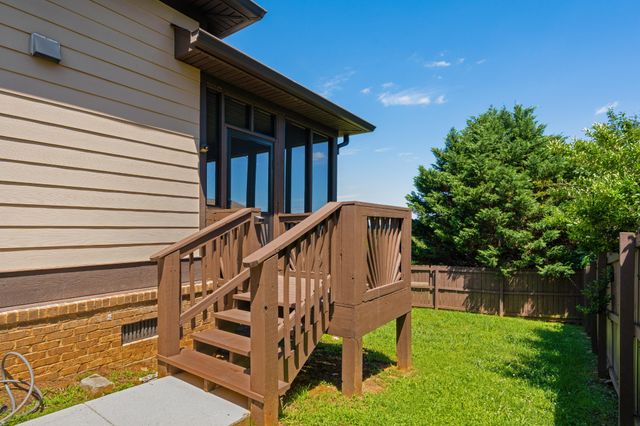 8155 Burgundy Circle, Chattanooga, TN 37421