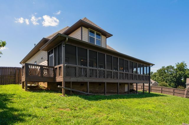 8155 Burgundy Circle, Chattanooga, TN 37421