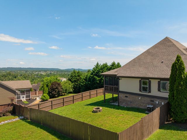 8155 Burgundy Circle, Chattanooga, TN 37421