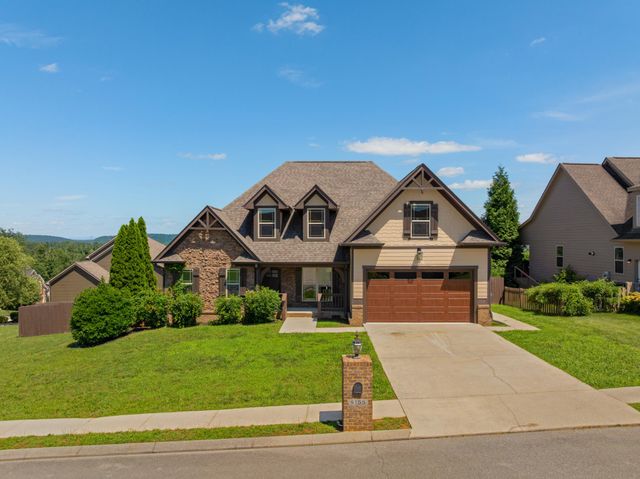 8155 Burgundy Circle, Chattanooga, TN 37421