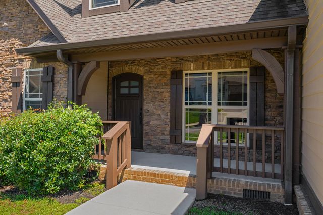 8155 Burgundy Circle, Chattanooga, TN 37421